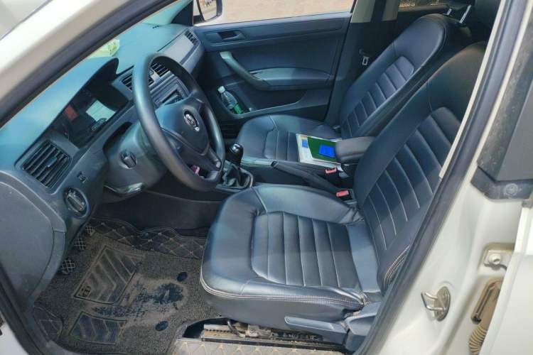 Used Volkswagen Santana 2016 1.4L Manual Fashion Edition Left Front Seat
