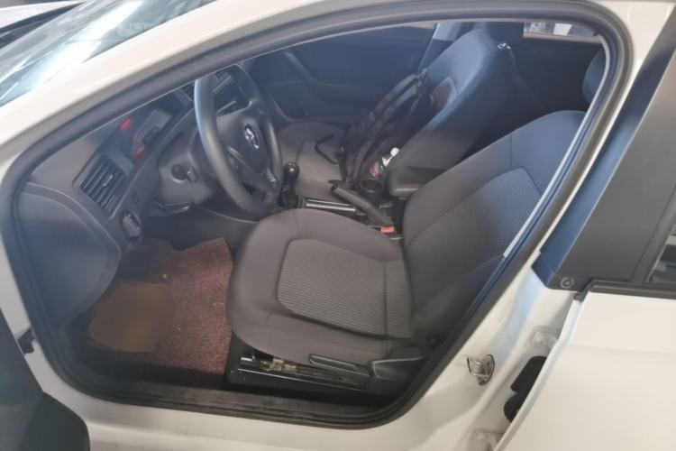 Used Volkswagen Santana 2016 1.4L Manual Fashion Edition Left Front Seat