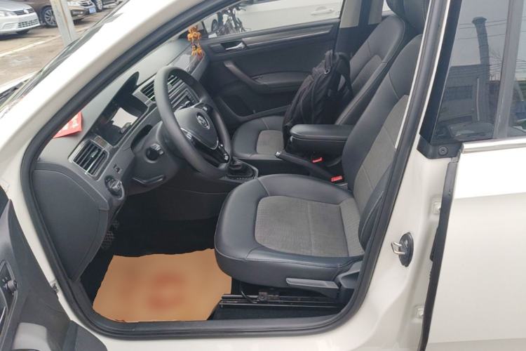 Used Volkswagen Santana 2016 1.6L Automatic Comfort Edition Left Front Seat