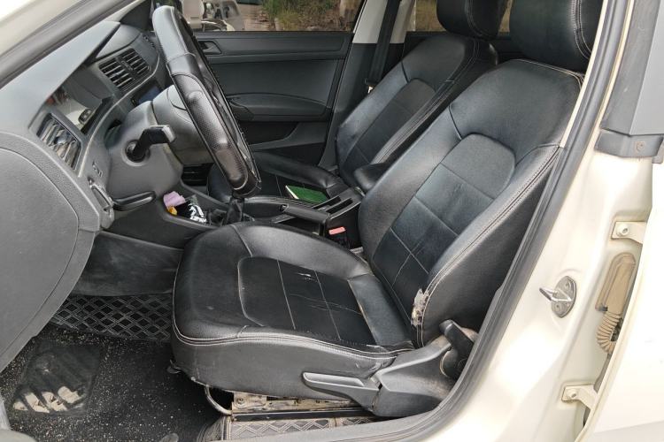 Used Volkswagen Santana 2016 1.4L Manual Fashion Edition Left Front Seat