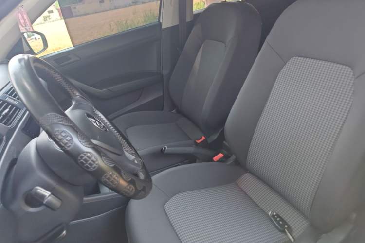Used Volkswagen Santana 2016 1.4L Manual Fashion Edition Left Front Seat