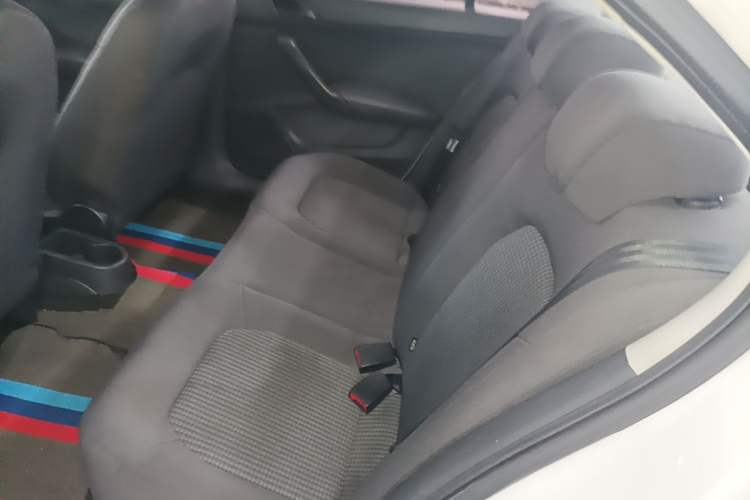 Used Volkswagen Santana 2016 1.6L Manual Fashion Edition Left Rear Seat