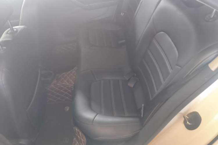Used Volkswagen Santana 2016 1.6L Manual Fashion Edition Left Rear Seat