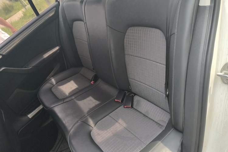 Used Volkswagen Santana 2016 1.6L Automatic Comfort Edition Left Rear Seat