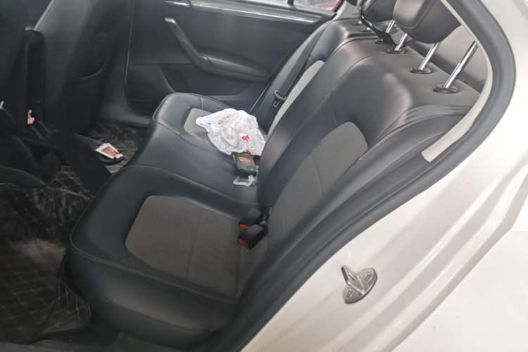 Used Volkswagen Santana 2016 1.6L Automatic Comfort Edition Left Rear Seat