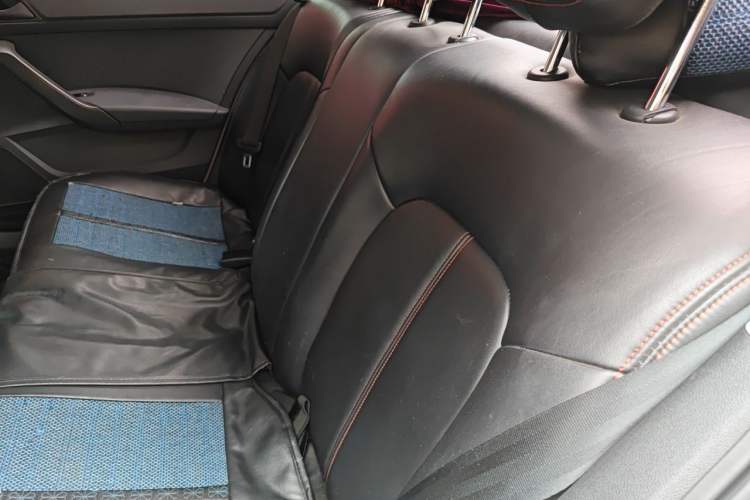 Used Volkswagen Santana 2016 1.6L Manual Fashion Edition Left Rear Seat