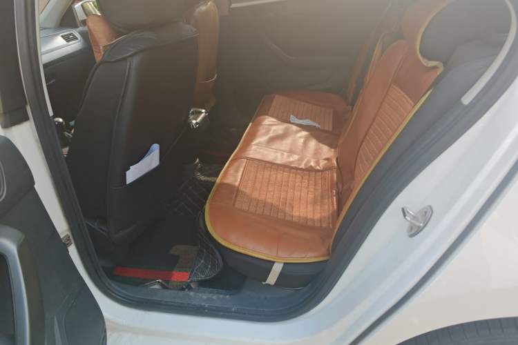 Used Volkswagen Santana 2016 1.4L Manual Fashion Edition Left Rear Seat