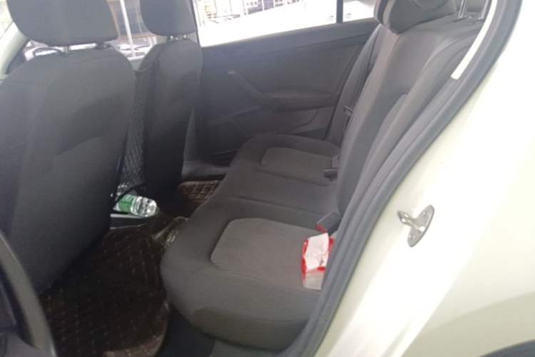 Used Volkswagen Santana 2016 1.6L Automatic Fashion Edition Left Rear Seat