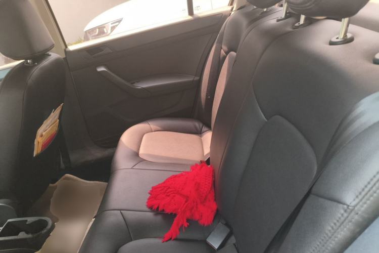 Used Volkswagen Santana 2016 1.6L Automatic Fashion Edition Left Rear Seat