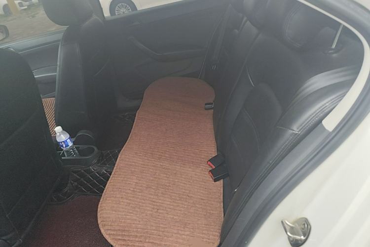 Used Volkswagen Santana 2016 1.6L Automatic Fashion Edition Left Rear Seat