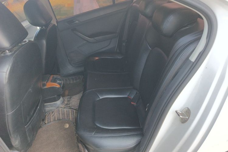 Used Volkswagen Santana 2016 1.4L Manual Fashion Edition Left Rear Seat