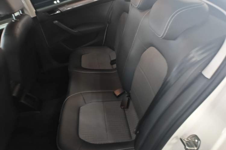 Used Volkswagen Santana 2016 1.6L Automatic Comfort Edition Left Rear Seat