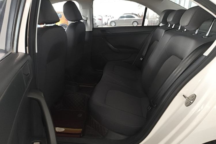 Used Volkswagen Santana 2016 1.6L Manual Fashion Edition Left Rear Seat