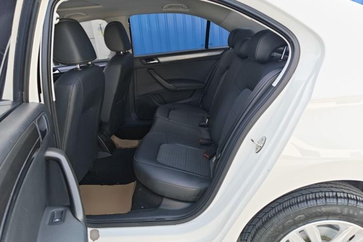 Used Volkswagen Santana 2016 1.6L Automatic Comfort Edition Left Rear Seat