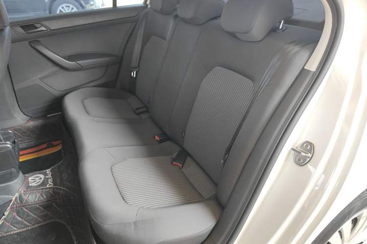 Used Volkswagen Santana 2016 1.4L Manual Fashion Edition Left Rear Seat