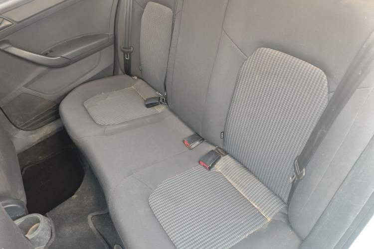 Used Volkswagen Santana 2016 1.4L Manual Fashion Edition Left Rear Seat