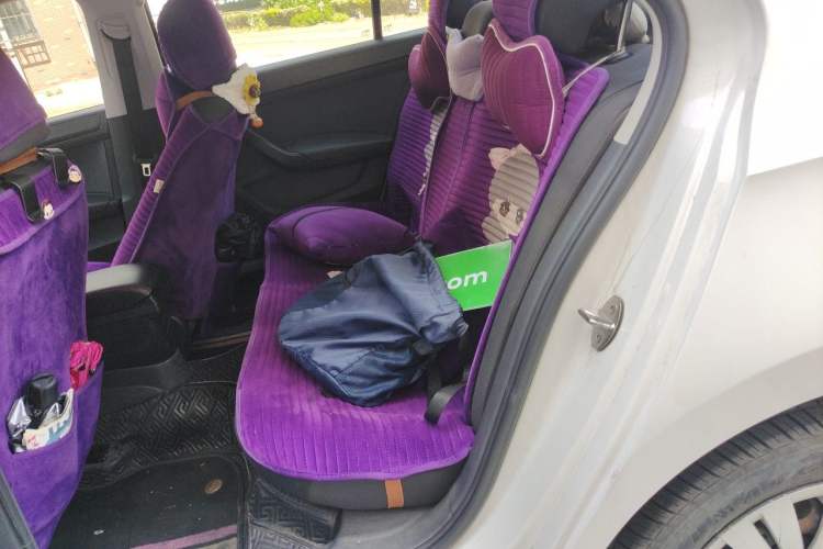 Used Volkswagen Santana 2016 1.6L Automatic Fashion Edition Left Rear Seat