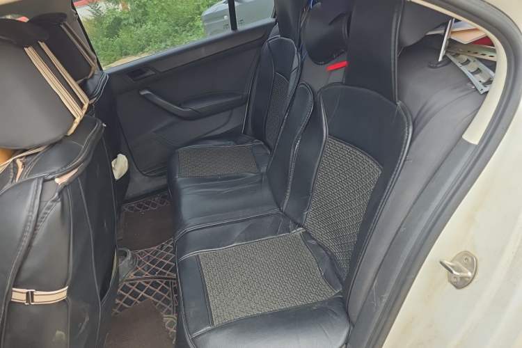 Used Volkswagen Santana 2016 1.4L Manual Fashion Edition Left Rear Seat