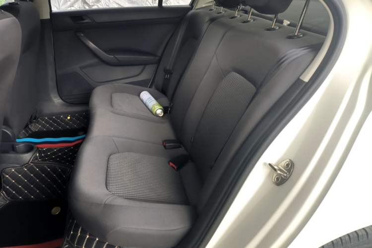 Used Volkswagen Santana 2016 1.6L Manual Fashion Edition Left Rear Seat
