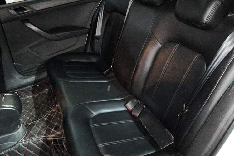 Used Volkswagen Santana 2016 1.4L Manual Fashion Edition Left Rear Seat