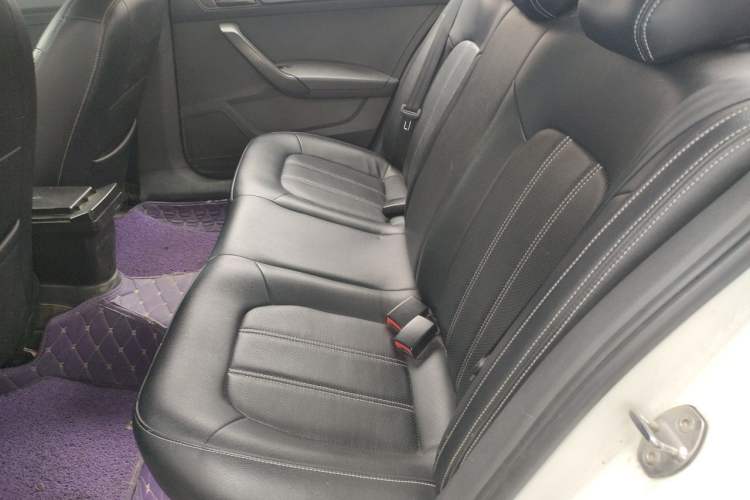 Used Volkswagen Santana 2016 1.6L Manual Fashion Edition Left Rear Seat