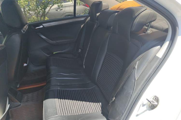 Used Volkswagen Santana 2016 1.6L Automatic Comfort Edition Left Rear Seat