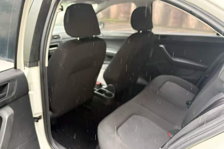 Used Volkswagen Santana 2016 1.4L Manual Fashion Edition Left Rear Seat