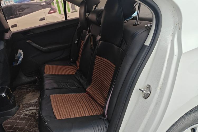 Used Volkswagen Santana 2016 1.6L Manual Fashion Edition Left Rear Seat