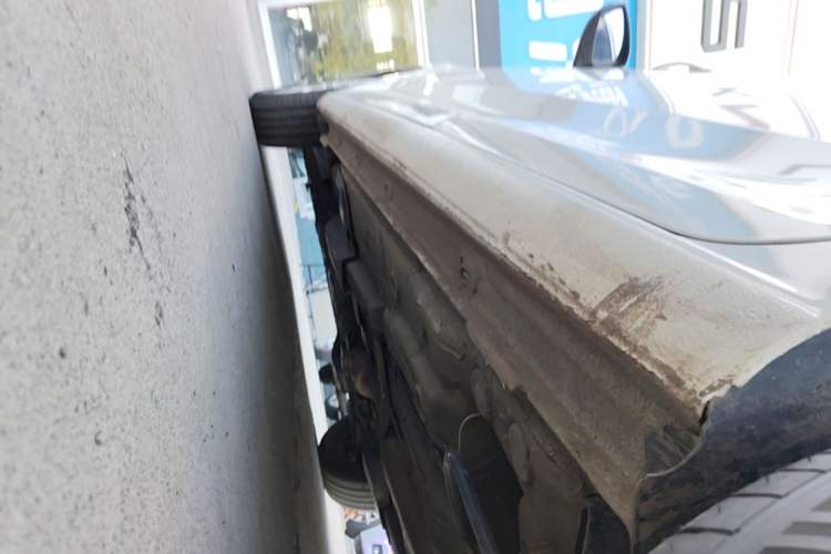 Used Volkswagen Santana 2016 1.6L Manual Fashion Edition Left Side Sill