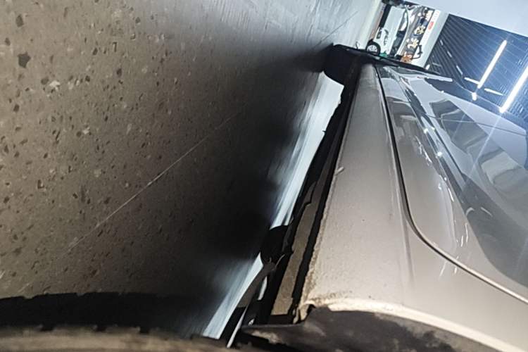 Used Volkswagen Santana 2016 1.6L Automatic Fashion Edition Left Side Sill