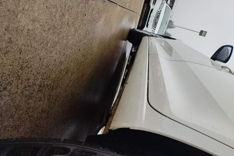Used Volkswagen Santana 2016 1.6L Manual Fashion Edition Left Side Sill
