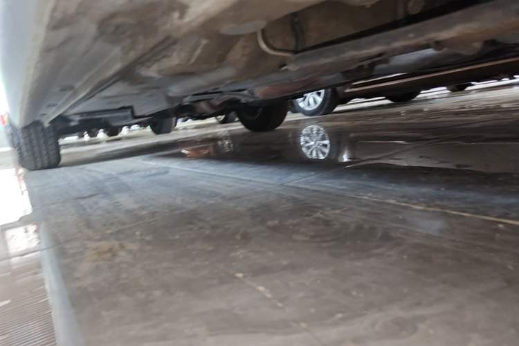 Used Volkswagen Santana 2016 1.6L Automatic Fashion Edition Left Side Sill