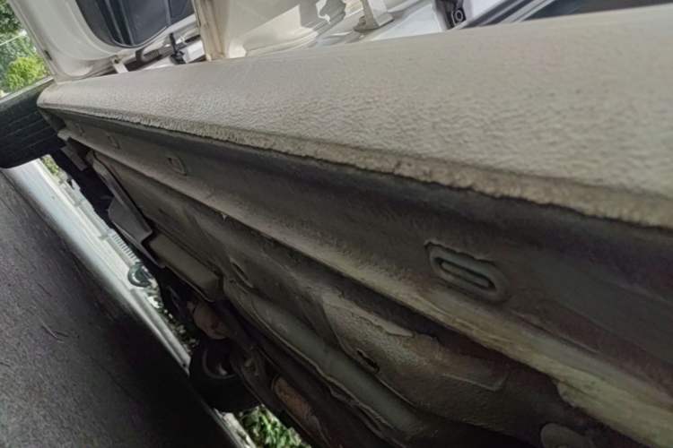 Used Volkswagen Santana 2016 1.6L Automatic Comfort Edition Left Side Sill