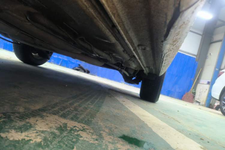 Used Volkswagen Santana 2016 1.6L Automatic Fashion Edition Left Side Sill