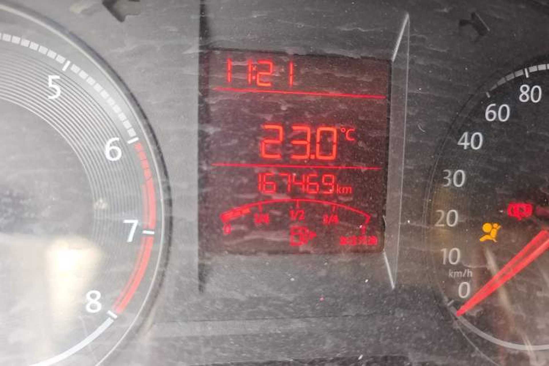 Used Volkswagen Santana 2016 1.4L Manual Fashion Edition Odometer Close Up