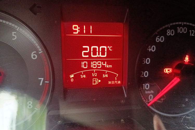 Used Volkswagen Santana 2016 1.6L Manual Fashion Edition Odometer Close Up