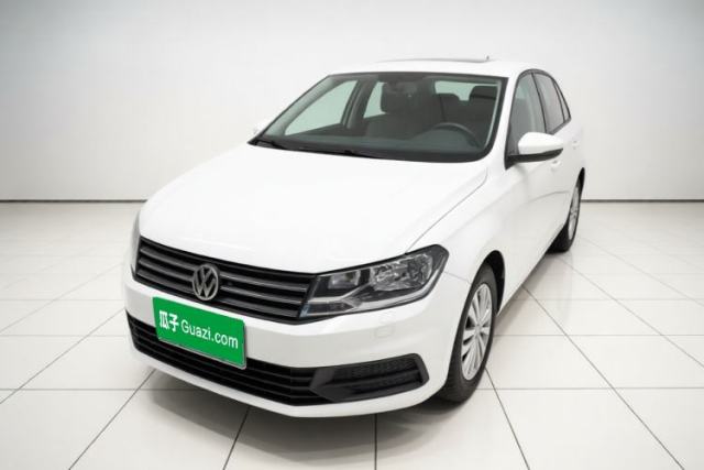 Ojetý Volkswagen Santana 2016 1.4L Manual Fashion Edition