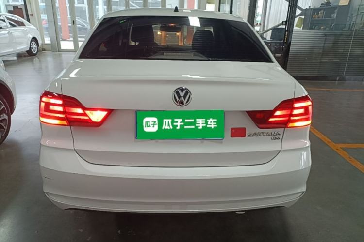 Used Volkswagen Santana 2016 1.6L Manual Fashion Edition Rear