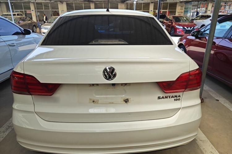 Used Volkswagen Santana 2016 1.6L Manual Fashion Edition Rear