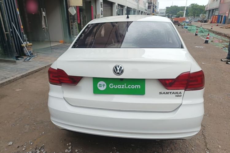 Used Volkswagen Santana 2016 1.6L Manual Fashion Edition Rear