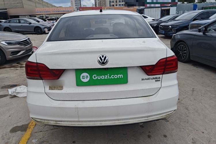 Used Volkswagen Santana 2016 1.6L Manual Fashion Edition Rear