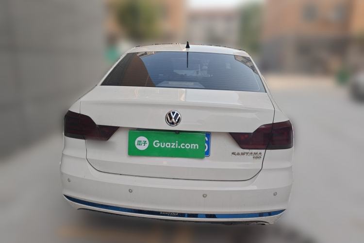 Used Volkswagen Santana 2016 1.6L Automatic Fashion Edition Rear