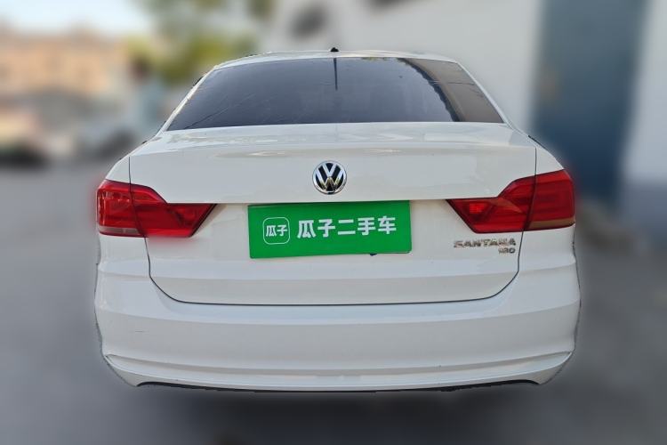 Used Volkswagen Santana 2016 1.6L Manual Fashion Edition Rear