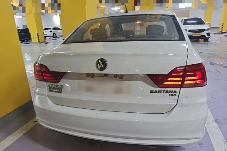 Used Volkswagen Santana 2016 1.6L Automatic Fashion Edition Rear