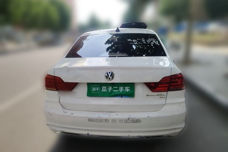 Used Volkswagen Santana 2016 1.6L Automatic Fashion Edition Rear