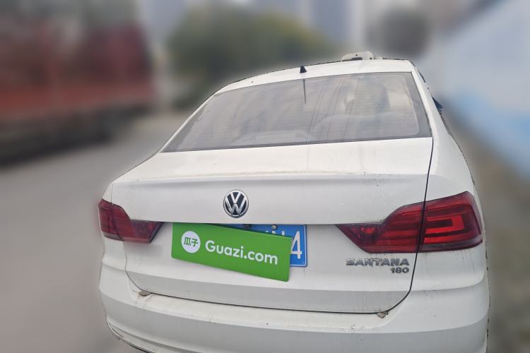 Used Volkswagen Santana 2016 1.6L Manual Fashion Edition Rear