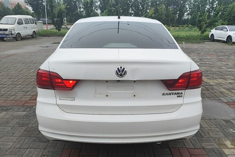 Used Volkswagen Santana 2016 1.6L Automatic Fashion Edition Rear