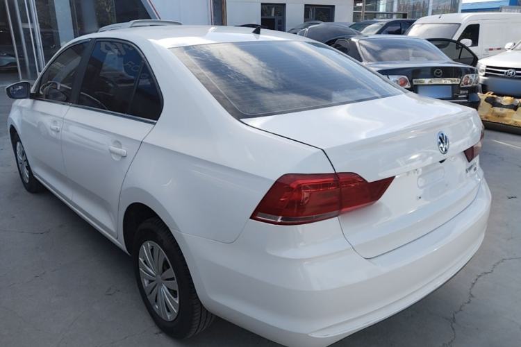 Used Volkswagen Santana 2016 1.6L Manual Fashion Edition Rear Left 45 Deg