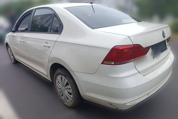 Used Volkswagen Santana 2016 1.6L Manual Fashion Edition Rear Left 45 Deg