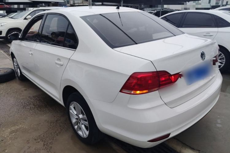 Used Volkswagen Santana 2016 1.6L Automatic Comfort Edition Rear Left 45 Deg